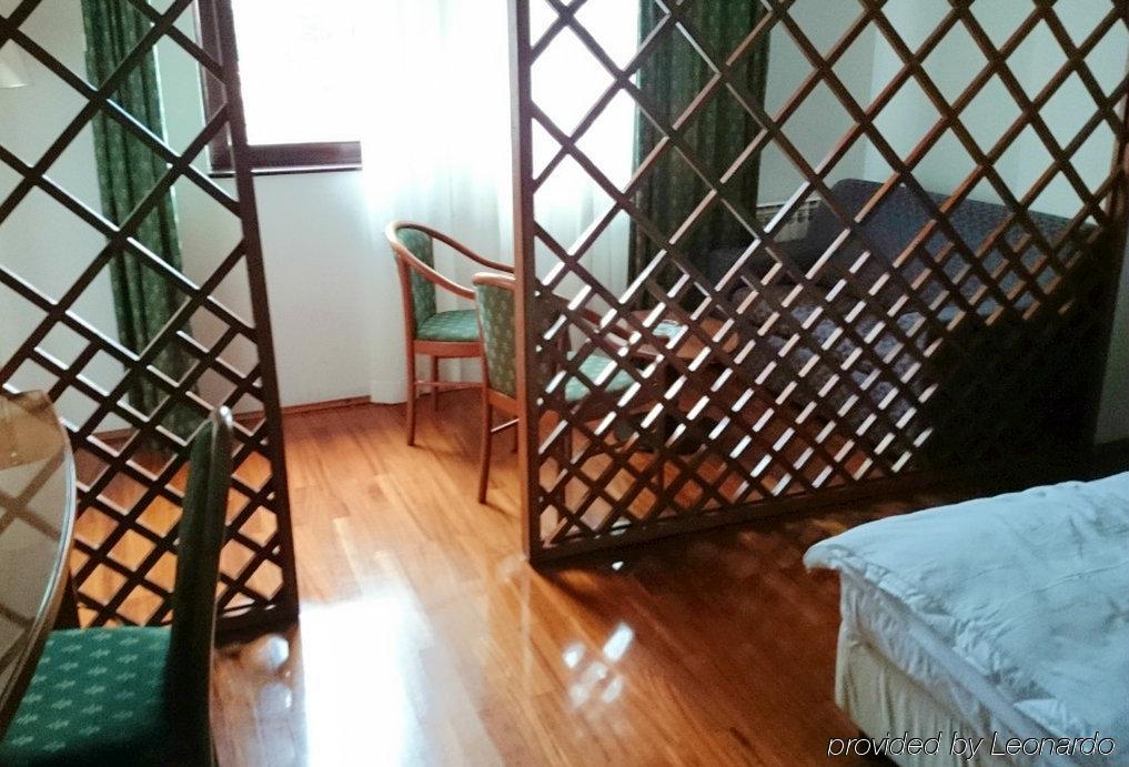 Hotel Saraj