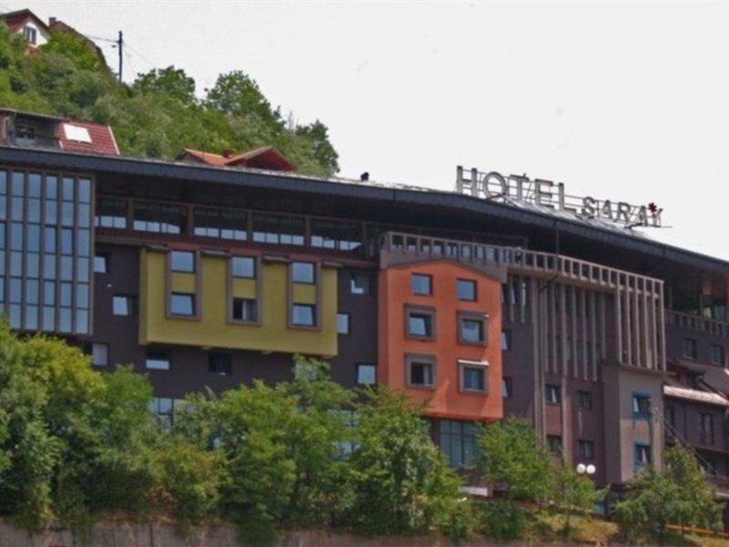 Hotel Saraj 3*